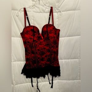 Baci red and black lace corset size 1X/2X with garters.
